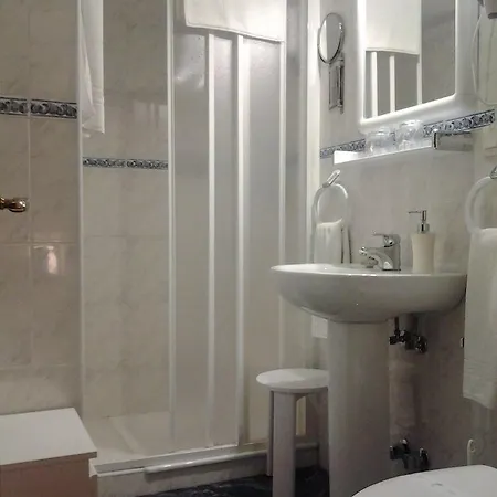 Foronda Hotell Pando (Asturias)