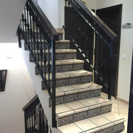 Hotel Foronda 2*
